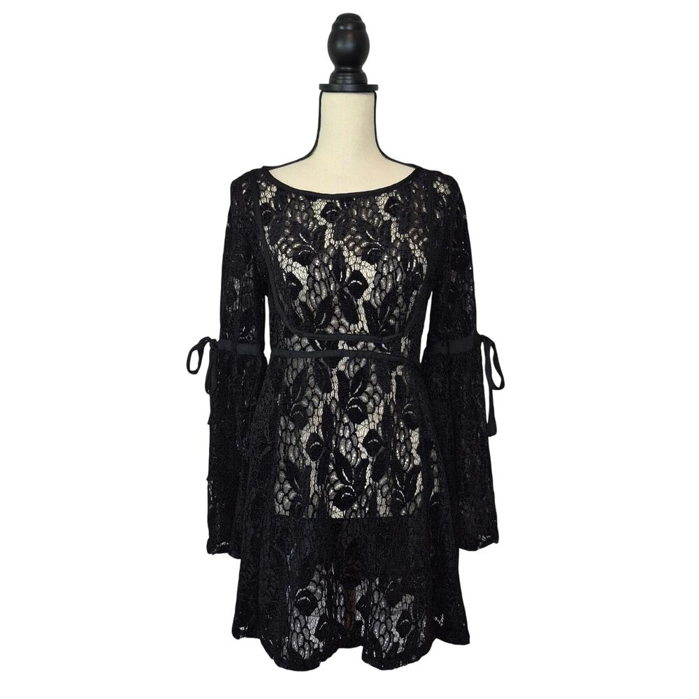 Free People Ruby Lace black mini dress bell sleeves fit flare round neckline  XS